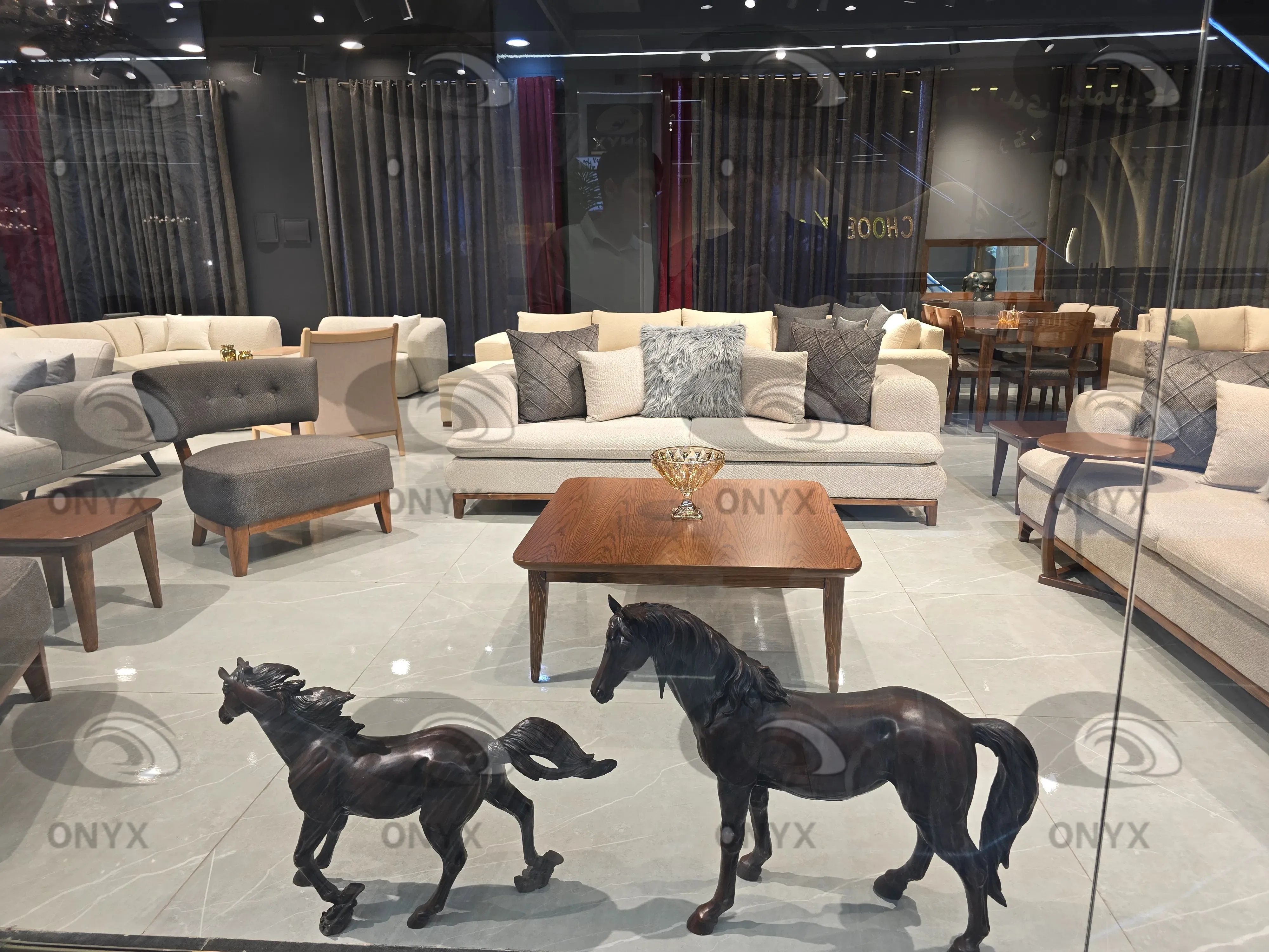 تصویر گالری 2